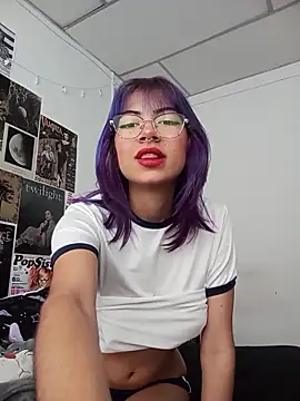  LilithCorpse online show from May 19, 2026, 2:12 pm