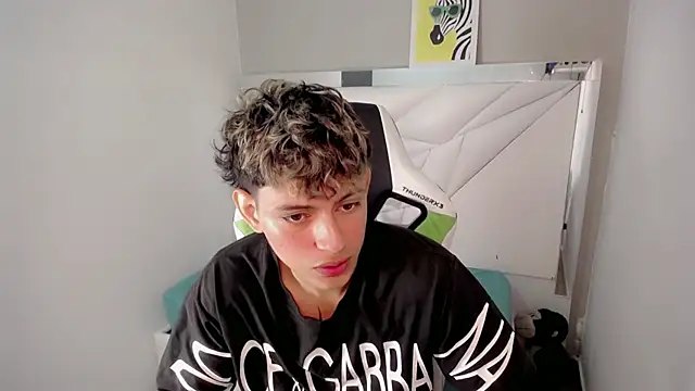 Snapshot of Yosepp_cum chatting on July 23, 2026, 8:18 pm Yosepp cum online show from July 23, 2026, 8:18 pm