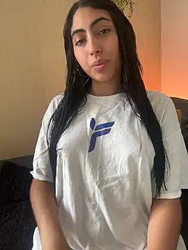 Snapshot of Lily_Rush chatting on May 21, 2026, 12:12 pm Lily Rush online show from May 21, 2026, 12:12 pm