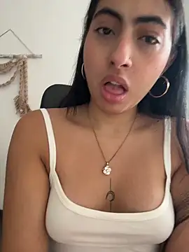 Snapshot of Lily_Rush chatting on June 18, 2026, 1:04 pm Lily Rush online show from June 18, 2026, 1:04 pm