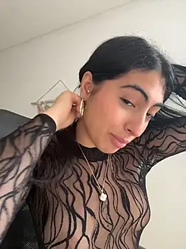 Snapshot of Lily_Rush chatting on June 19, 2026, 2:32 pm Lily Rush online show from June 19, 2026, 2:32 pm