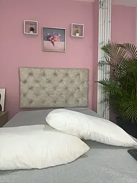 caro lovings online show from July 2, 2026, 3:45 am