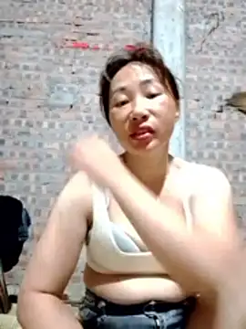 Snapshot of Tieuthu2 chatting on April 22, 2026, 6:09 pm Tieuthu2 online show from April 22, 2026, 6:09 pm