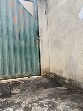 Dezreaisachamaa10 online show from April 18, 2026, 8:09 pm