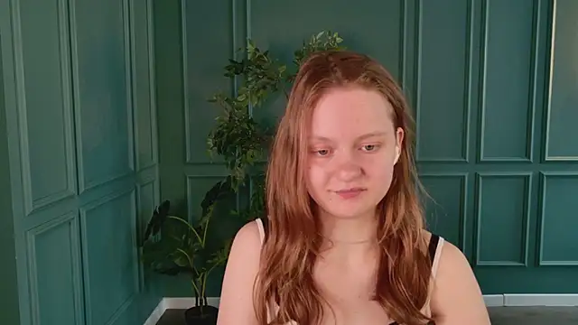 Snapshot of French_Fry chatting on June 27, 2026, 9:14 am French Fry online show from June 27, 2026, 9:14 am