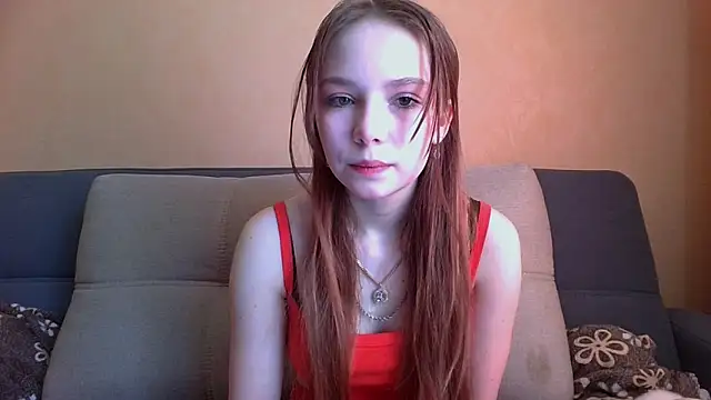 Snapshot of Princess_Mira chatting on May 6, 2026, 7:35 am Princess Mira online show from May 6, 2026, 7:35 am