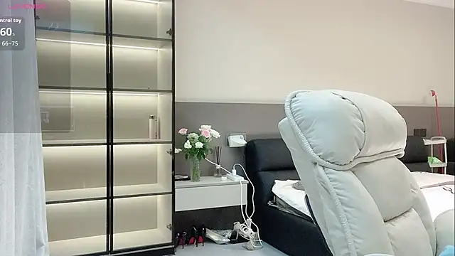 wenwen-mm online show from July 25, 2026, 4:26 pm