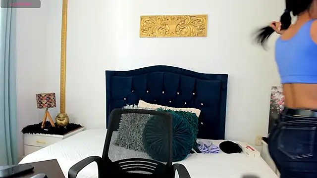 AmberKayleigh online show from May 12, 2026, 2:03 pm