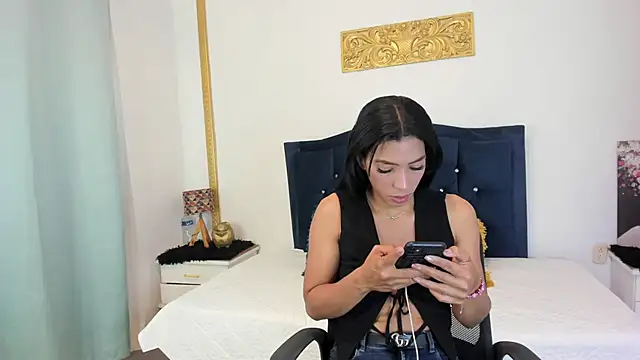 AmberKayleigh online show from June 20, 2026, 4:43 pm