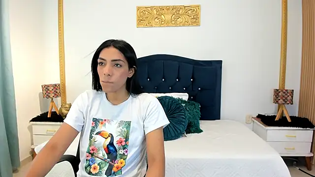 AmberKayleigh online show from July 8, 2026, 2:21 pm