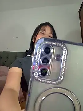 kim naomy13 online show from May 26, 2026, 11:45 pm