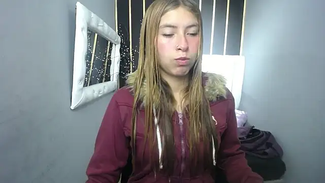 Snapshot of nancy_blonde chatting on June 16, 2026, 1:14 pm nancy blonde online show from June 16, 2026, 1:14 pm