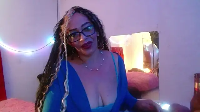Sweet-Mommy-Milf online show from May 29, 2026, 6:11 am