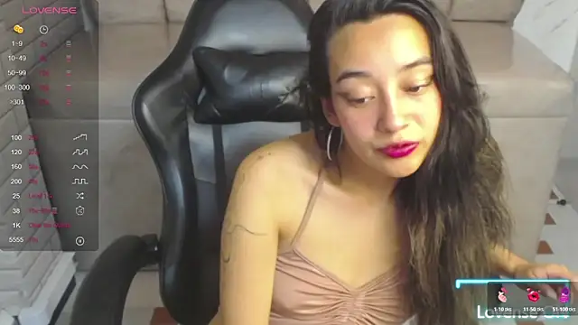 Little Samy v online show from May 26, 2026, 8:16 pm