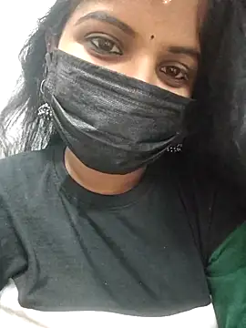 Snapshot of Tamil_Hot_Dharsha chatting on June 20, 2026, 7:33 am Tamil Hot Dharsha online show from June 20, 2026, 7:33 am