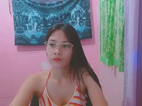 Sweetsexylady19 online show from June 5, 2026, 4:08 am