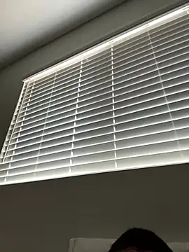 John strokz online show from April 18, 2026, 4:11 pm