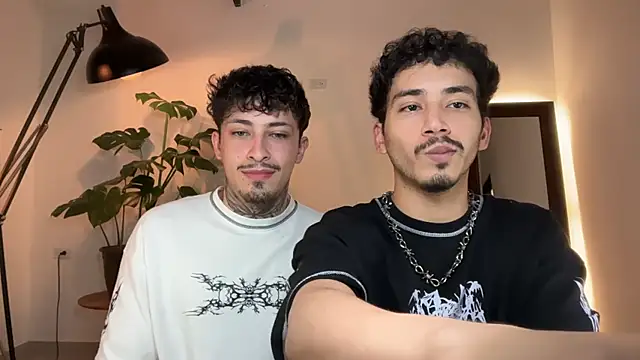 Noah and Steven online show from June 5, 2026, 4:30 am