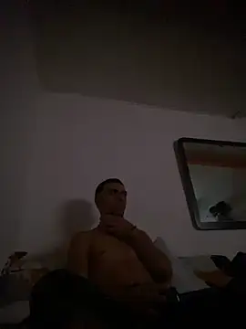 Snapshot of Teo_Rave chatting on June 22, 2026, 11:02 pm Teo Rave online show from June 22, 2026, 11:02 pm