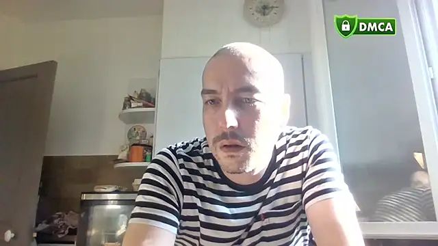 jyl151 online show from July 17, 2026, 5:18 pm