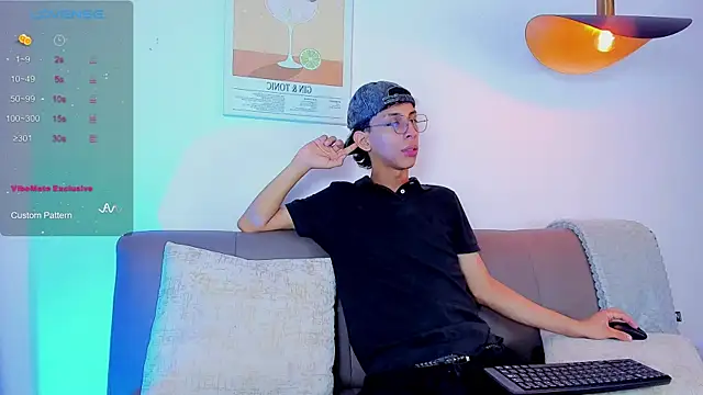 Snapshot of dax_blaze chatting on May 6, 2026, 12:54 pm dax blaze online show from May 6, 2026, 12:54 pm