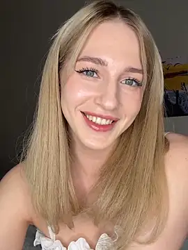 SpringVibe online show from April 23, 2026, 7:49 pm