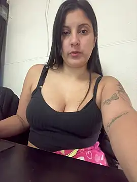 Snapshot of jimena-m chatting on July 24, 2026, 12:03 pm jimena-m online show from July 24, 2026, 12:03 pm