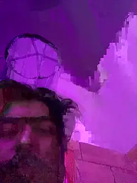 SecretDarkRoomXO online show from April 21, 2026, 9:59 am