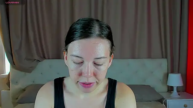 Snapshot of Sandra_Ross chatting on July 6, 2026, 1:24 am Sandra Ross online show from July 6, 2026, 1:24 am