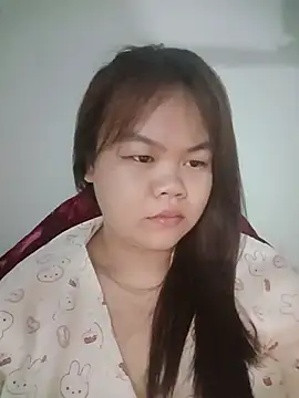 Truxcy1 online show from June 4, 2026, 9:32 pm