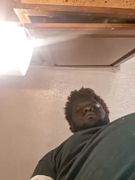 darkdadaaa online show from April 24, 2026, 9:01 am