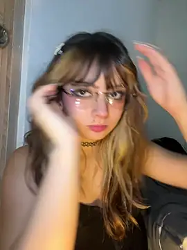 sofiakitty love online show from May 30, 2026, 3:14 am