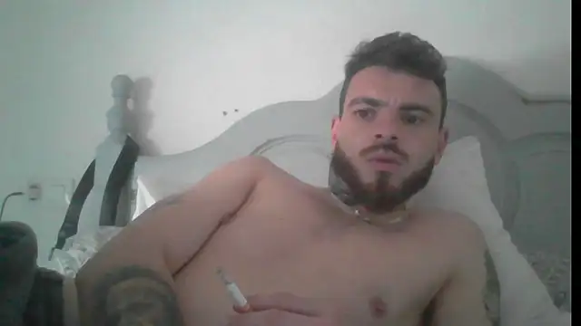 loquito980 online show from May 1, 2026, 2:21 pm