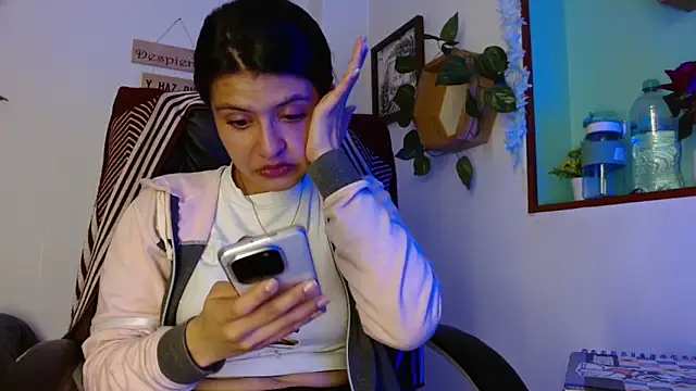Snapshot of Jennal-Guerrero chatting on May 27, 2026, 3:47 am Jennal-Guerrero online show from May 27, 2026, 3:47 am