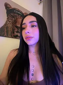 Snapshot of IsabellaNoir_ chatting on June 5, 2026, 1:23 am IsabellaNoir online show from June 5, 2026, 1:23 am