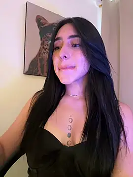 IsabellaNoir  online show from July 22, 2026, 6:22 pm