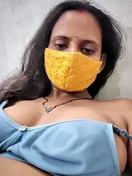 Snapshot of Cutie_Neetu chatting on May 26, 2026, 7:10 pm Cutie Neetu online show from May 26, 2026, 7:10 pm