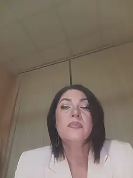 MargoSky48 online show from May 17, 2026, 6:37 pm