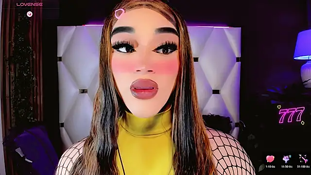 Snapshot of Camila_Vasquezz1 chatting on June 9, 2026, 11:55 am Camila Vasquezz1 online show from June 9, 2026, 11:55 am