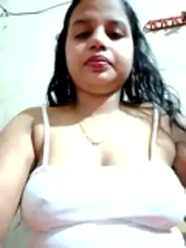 Nigar Hatun online show from May 3, 2026, 5:41 pm