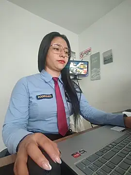 Queen linda1 online show from June 28, 2026, 12:22 pm