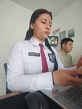 Queen linda1 online show from July 1, 2026, 1:02 pm