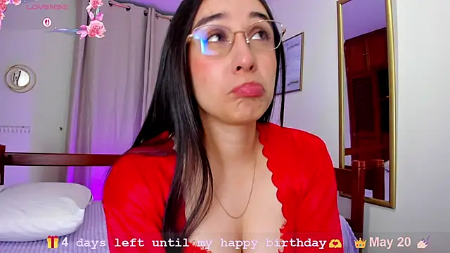 Elisabetta Amour online show from May 16, 2026, 10:36 am