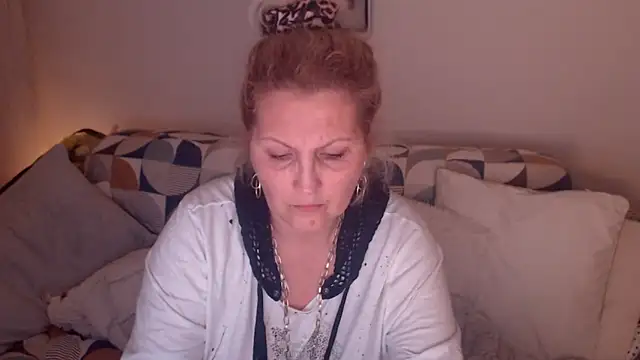 Divineblond online show from March 2, 2026, 9:54 pm