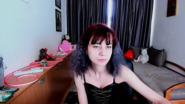 MiniLysii online show from June 13, 2026, 5:38 am