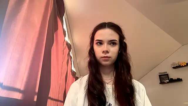 JoellaGrode online show from May 4, 2026, 5:42 pm