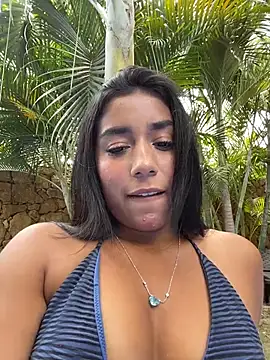 SaryJonex online show from May 24, 2026, 3:17 pm