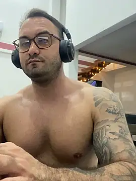 Nicanor 21 online show from April 25, 2026, 2:14 am