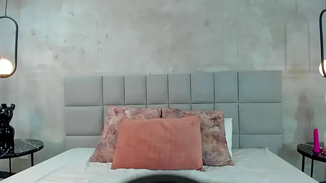 Stefanny lopez19x online show from April 30, 2026, 1:28 pm