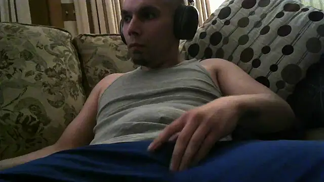 Snapshot of Caduceus_85 chatting on May 7, 2026, 7:25 am Caduceus 85 online show from May 7, 2026, 7:25 am
